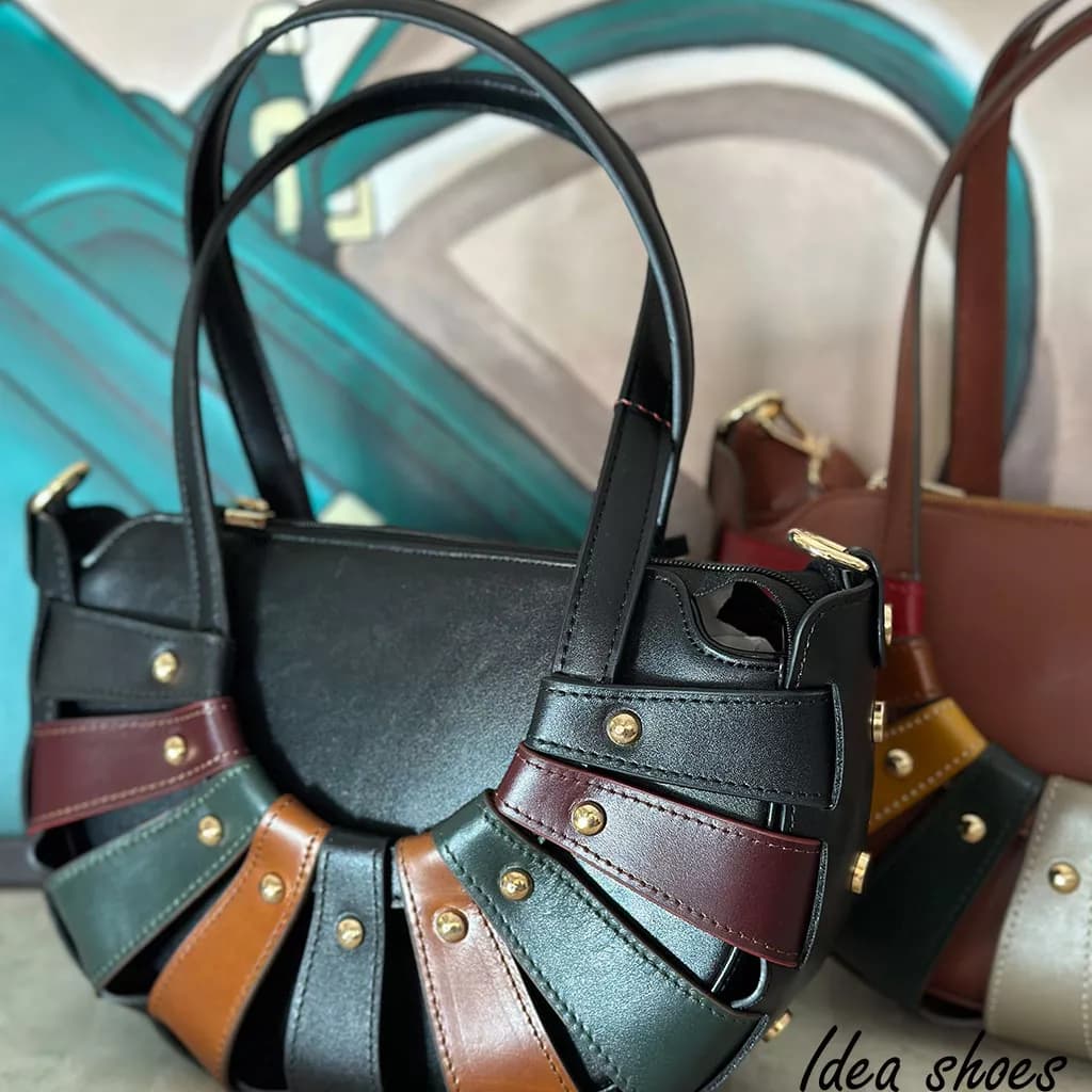 کیف دخترانه رنگی‌رنگی چرم طبیعی کد 3978 — تصویر ۴