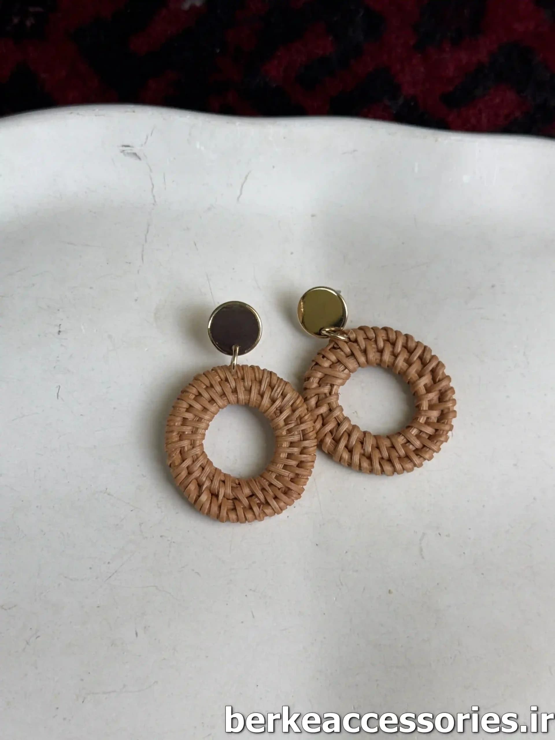 گوشواره حصیری — تصویر ۱۲