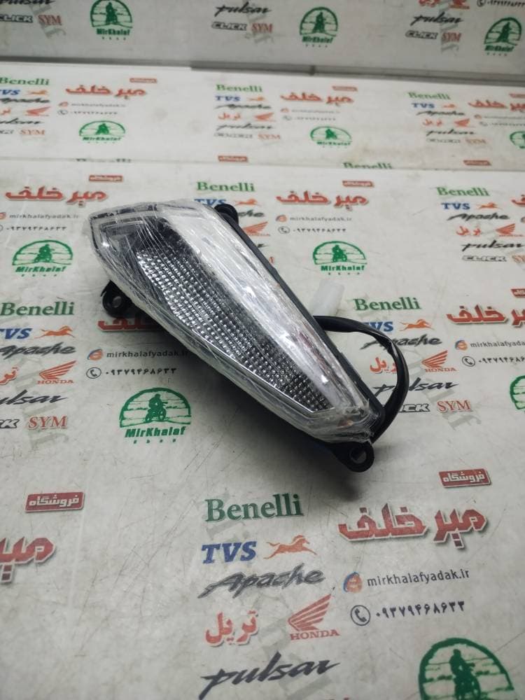 چراغ داخل قاب فلاپ کاور بال باک موتور هایپرو و بلنتا و کاوازاکی طرح z 1000 (سمت راست) — تصویر ۲
