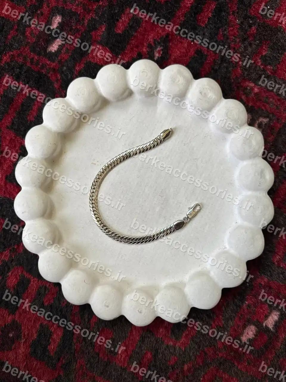 دستبند زنانه ماری