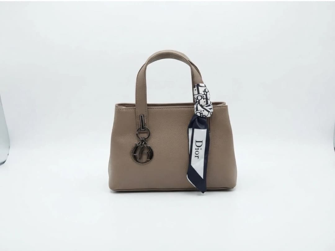 کیف دستی و دوشی زنانه دیور | Dior 938 — تصویر ۱۱