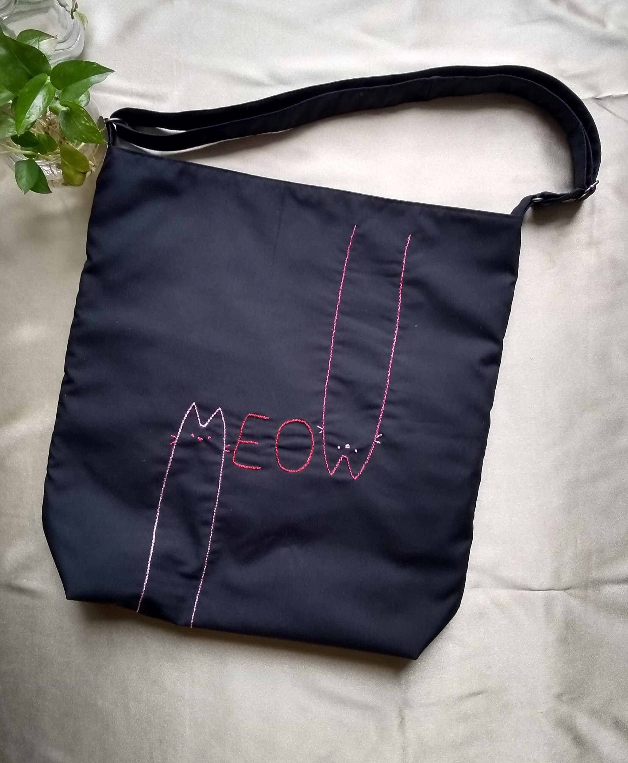 توت بگ دو رو meow