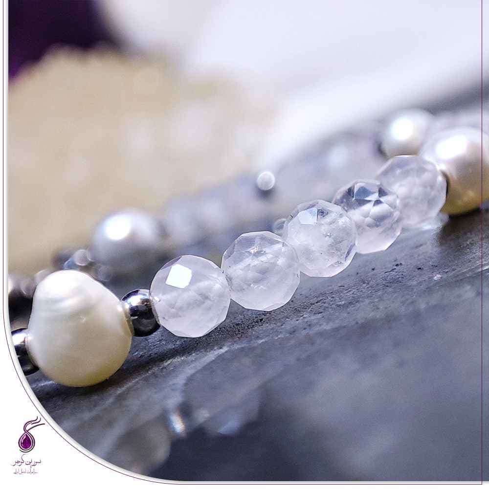 دستبند مروارید و سنگ رز کوارتز تراش جواهری کد B220 — تصویر ۳