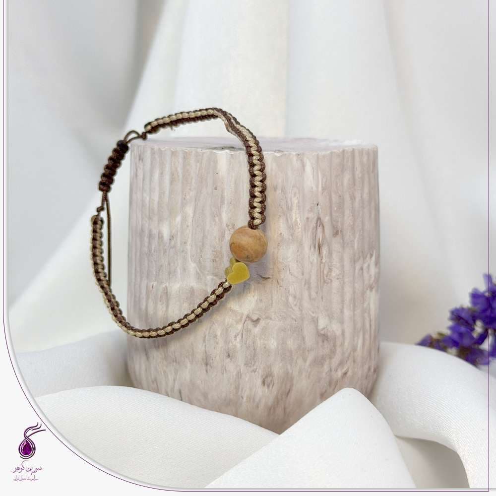 دستبند سنگ جاسپر چوبی بافت مکرومه با خرجکار قلب کد B185