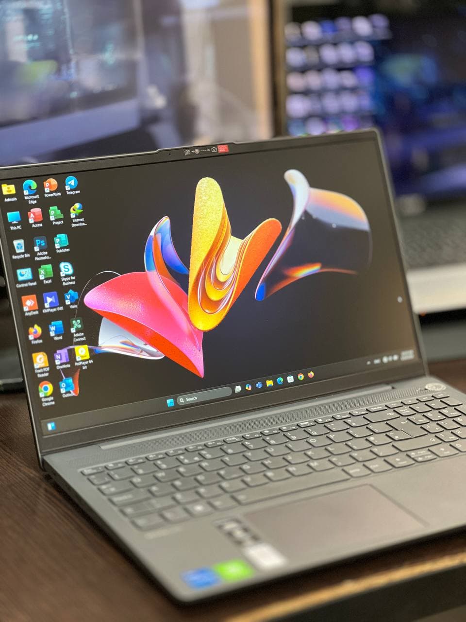 لپ تاپ لنوو Lenovo IdeaPad 5 15IAL i5 1235u گرافیک mx550