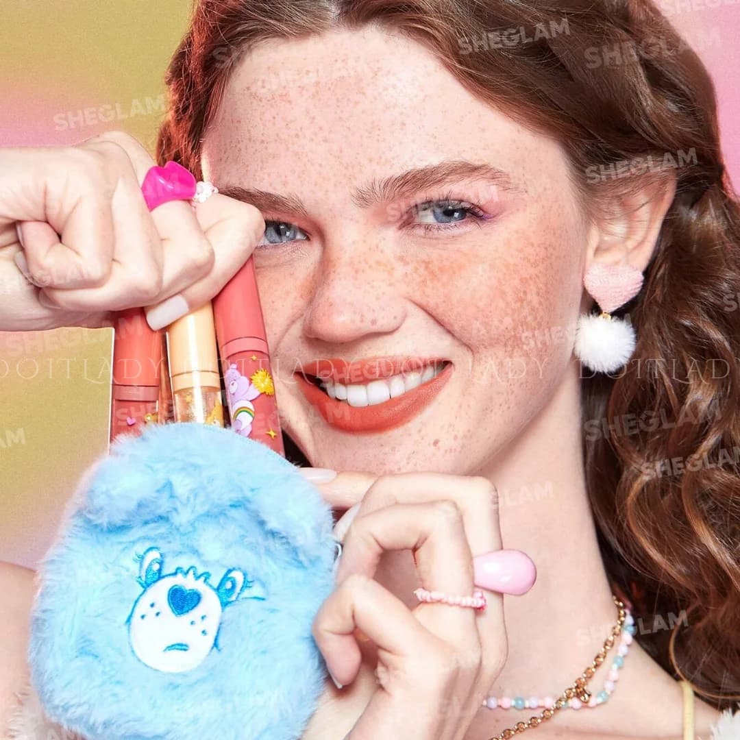 پک آرایشی خرس‌ های مهربان شیگلم | Sheglam Care Bears X Collection Set — تصویر ۴