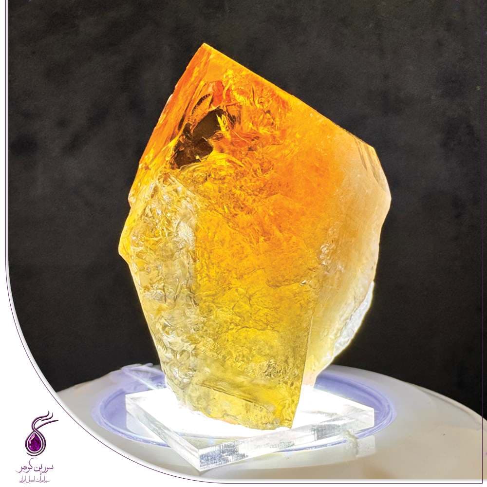 سنگ راف سیترین طبیعی 108 گرمی کد RO40
