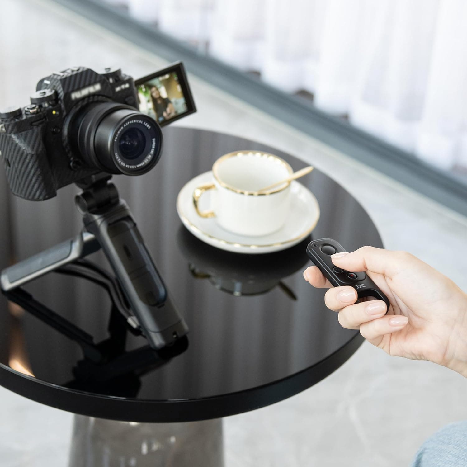 ریموت کنترل بلوتوثی دوربین فوجی‌ مدل JJC / JJC Bluetooth Wireless Remote for Fujifilm — تصویر ۳