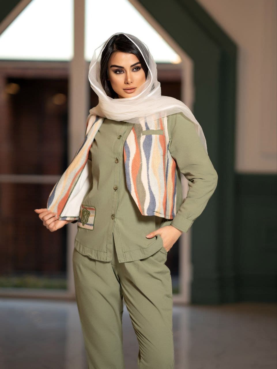 3 تیکه تونیک و ژیله و شلوار تک — تصویر ۲