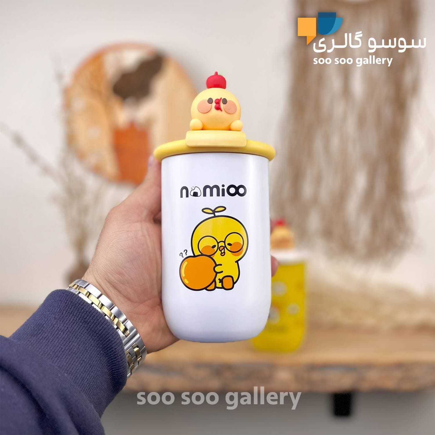 تراول ماگ جوجه عروسکی درب چرخشی Nomioo حجم 380 میلی لیتر — تصویر ۳