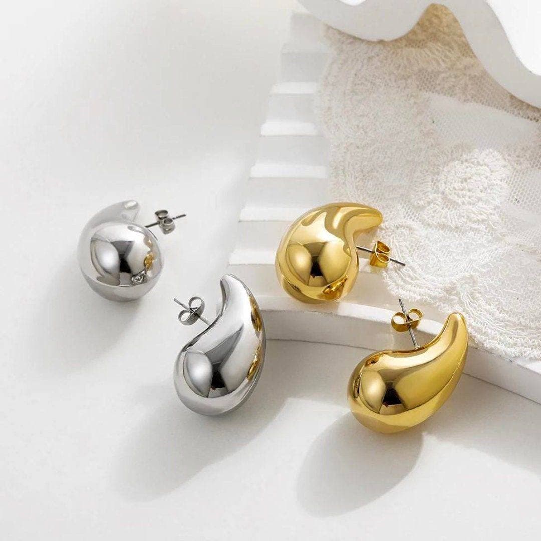 گوشواره اشکی کوچک نقره ای