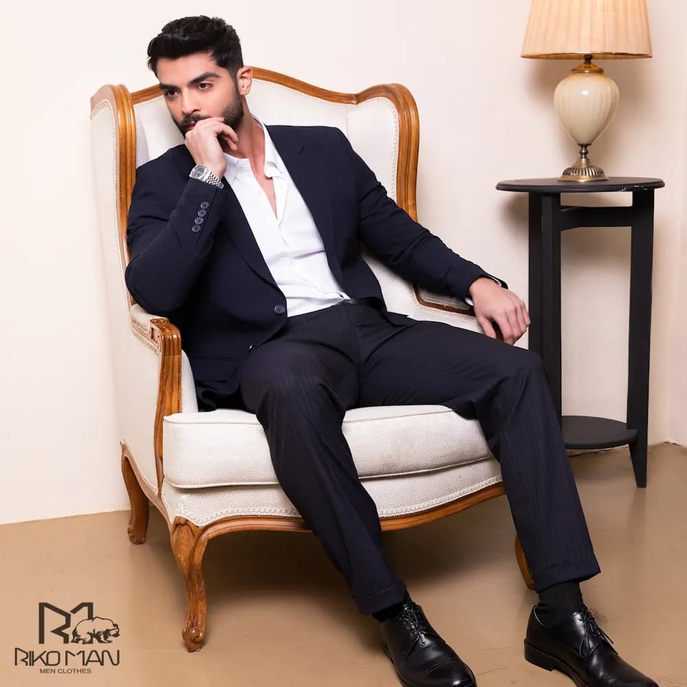 کت و شلوار مردانه پارچه گاباردین کد ۷۷۷۴ — تصویر ۲
