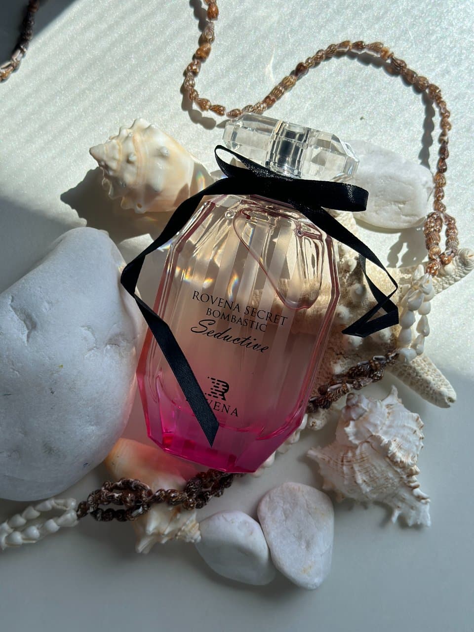 ادکلن روونا کالکشن Victoria’s Secret Bombshell Seduction حجم ۱۰۰ میلی‌لیتر — تصویر ۸