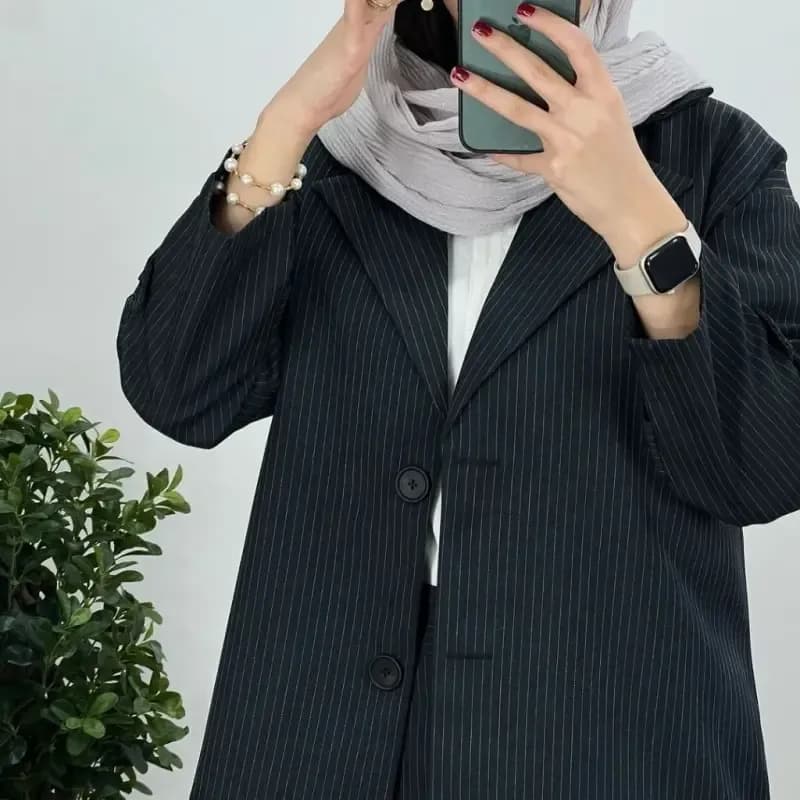کت شلوار زنانه دیپلمات پرشیا مدل آسو رنگ مشکی سرمه ای طوسی سایز بزرگ — تصویر ۷