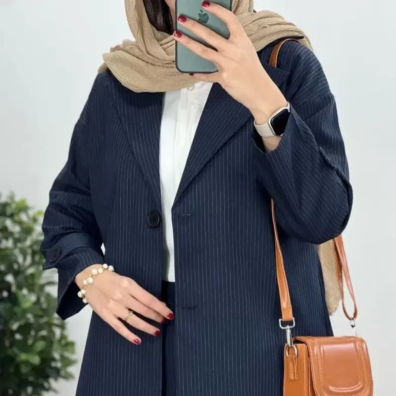کت شلوار زنانه دیپلمات پرشیا مدل آسو رنگ مشکی سرمه ای طوسی سایز بزرگ — تصویر ۶