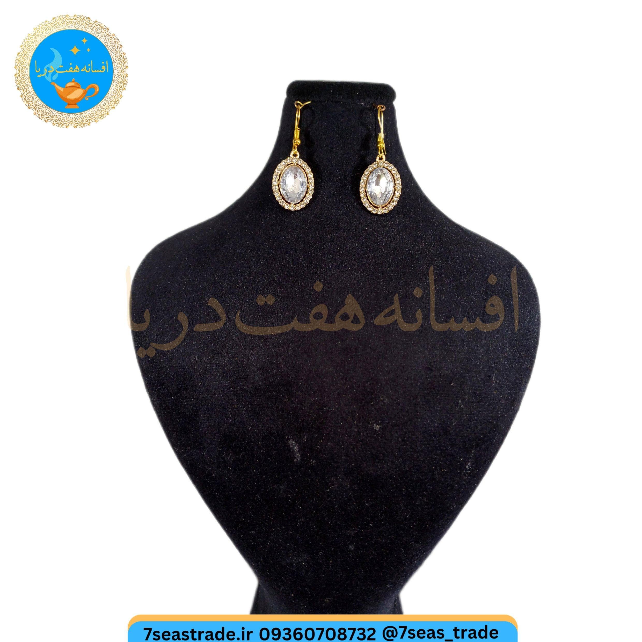 گوشواره زنانه طلایی کریستال بیضی دور نگین شاین مدل الماس درخشان