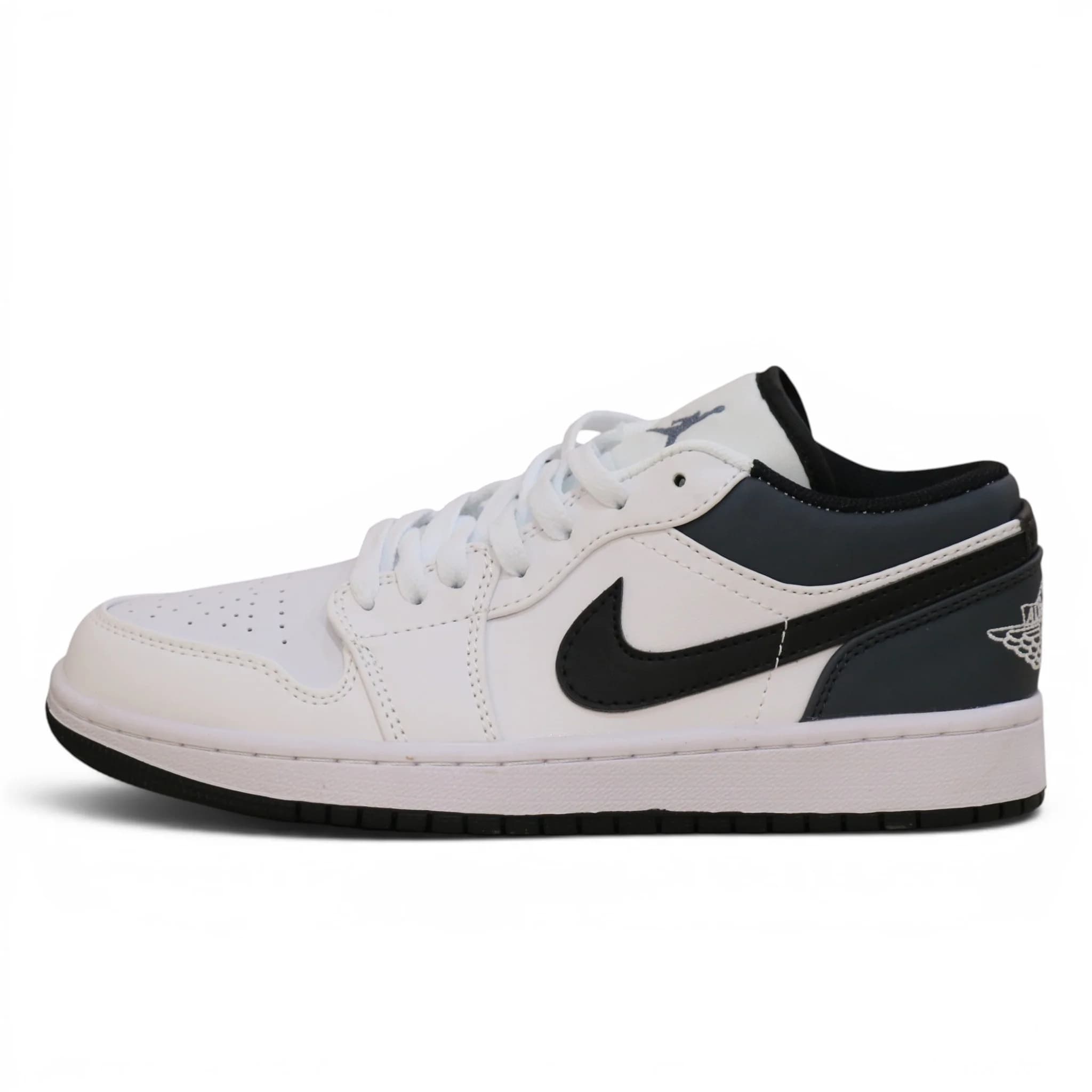کفش (کتونی) نایک ایر جردن AIR JORDAN 1 LOW — تصویر ۳
