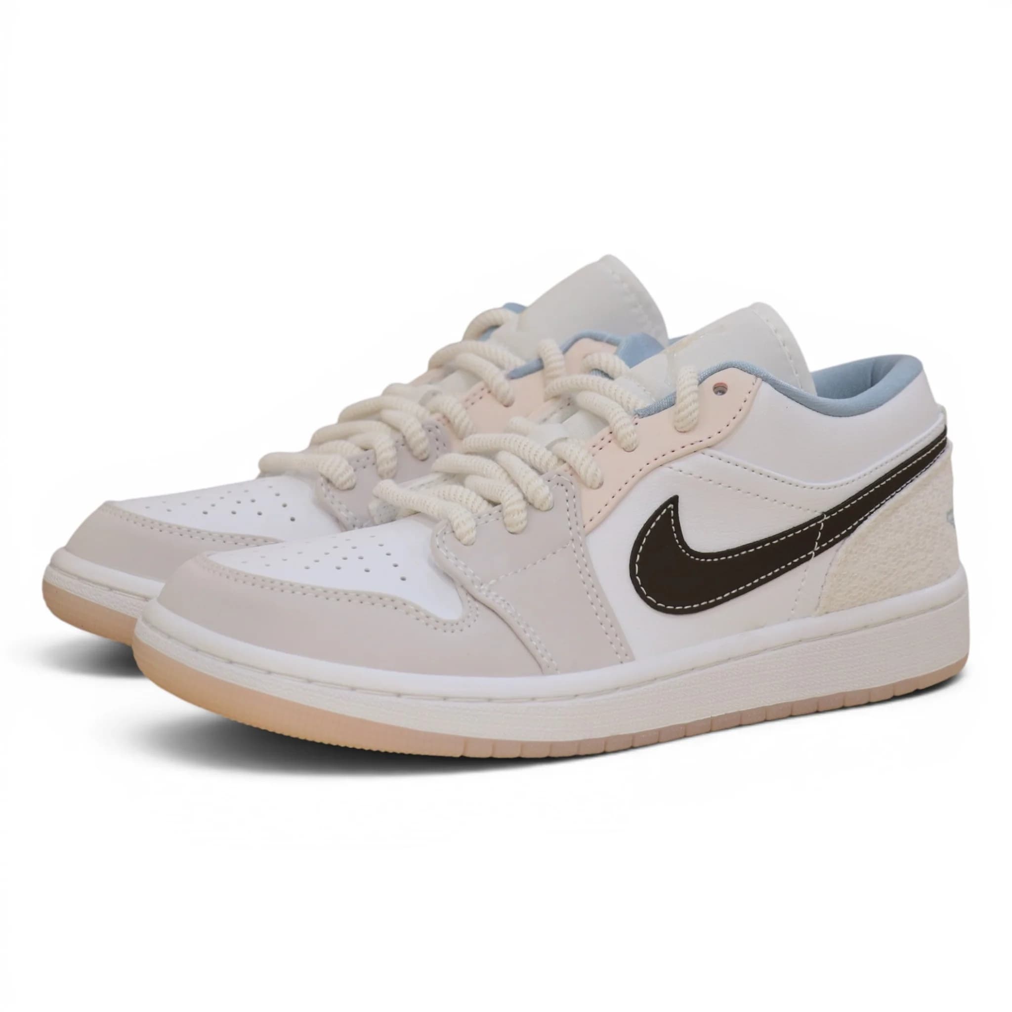 کفش (کتونی) نایک ایر جردن 1 AIR JORDAN WMNS — تصویر ۵