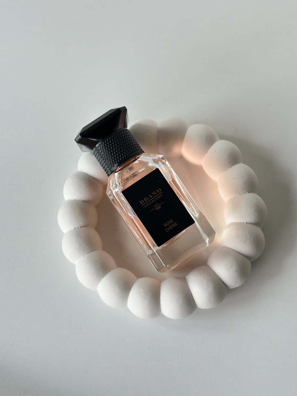 ادکلن برند کالکشن کد 408 Guerlain Rose Chérie حجم ۲۵ میلی‌لیتر