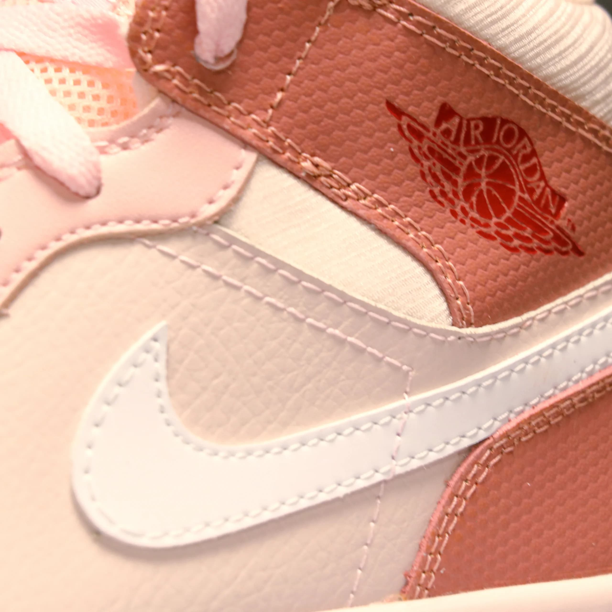 کفش زنانه نایک air jordan 1 — تصویر ۶