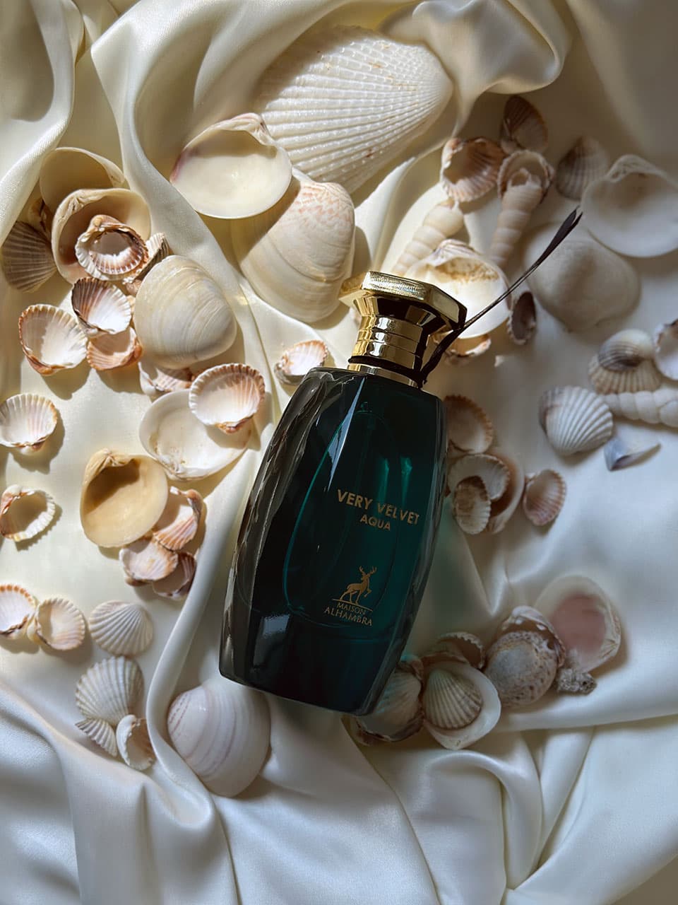 ادکلن الحمبرا کالکشن Victoria’s Secret Very S..y حجم ۱۰۰ میلی‌لیتر — تصویر ۳