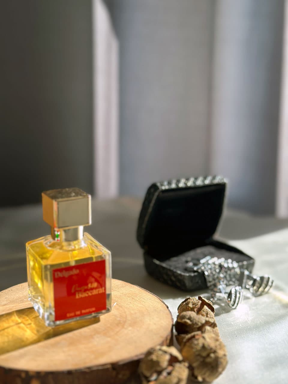 ادکلن دلگادو Baccarat Rouge White حجم ۲۵ میلی‌لیتر