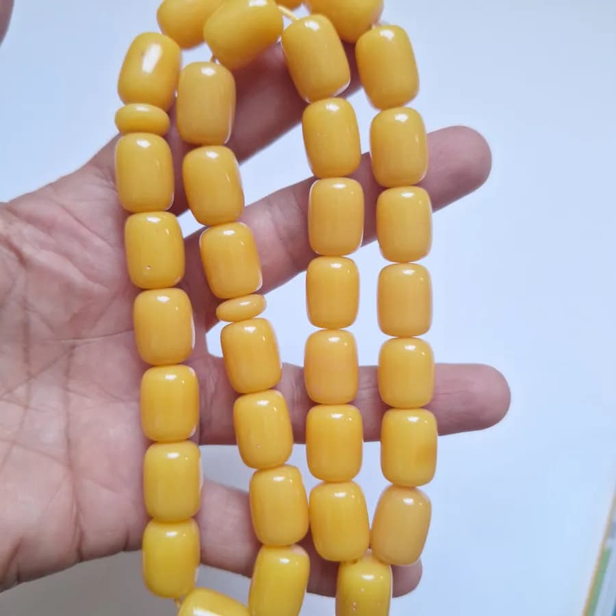 تسبیح سندلوس زرد بودار 33 دانه اصل کد 1405 استوانه‌ای کشیده آقابزرگ — تصویر ۹
