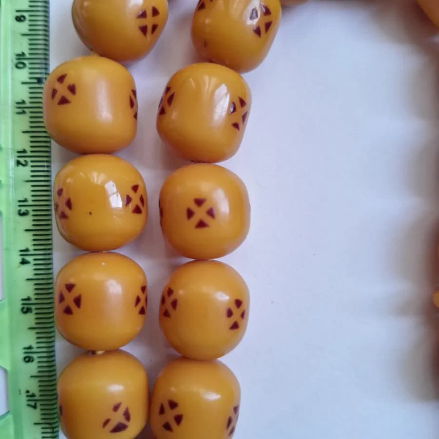 تسبیح سندلوس 33 دانه بودار داغ دار استوانه‌ای خوش دست کد 1396 آقابزرگ — تصویر ۷