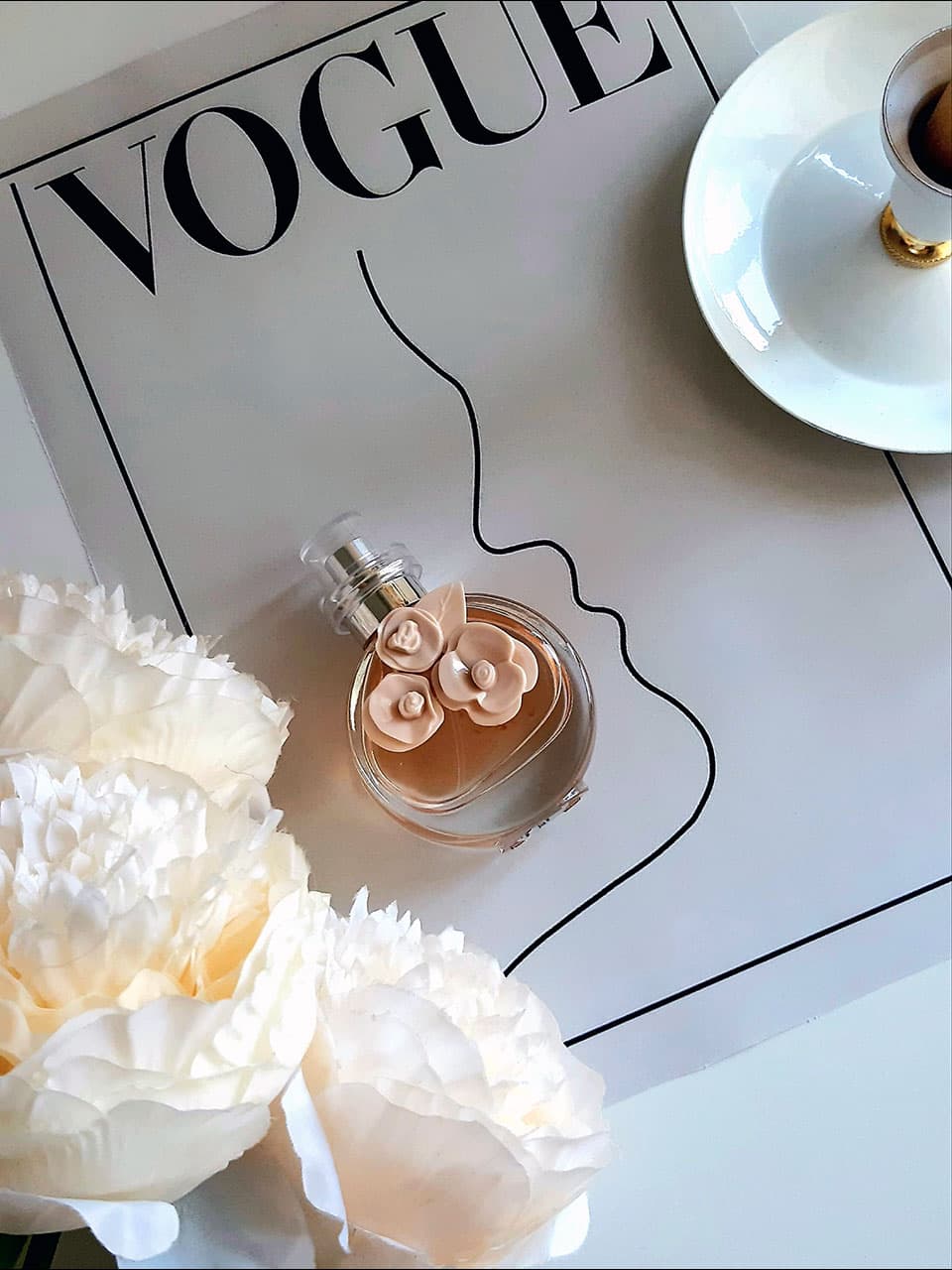 ادکلن برند کالکشن کد 057 Valentino Valentina حجم ۲۵ میلی‌لیتر