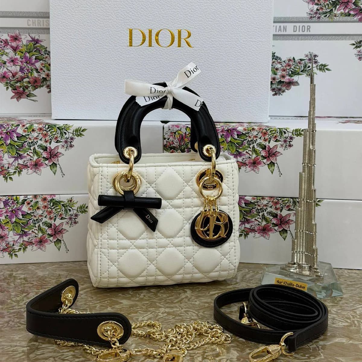 کیف دیور (Dior lambskin cannage lady bag) — تصویر ۵