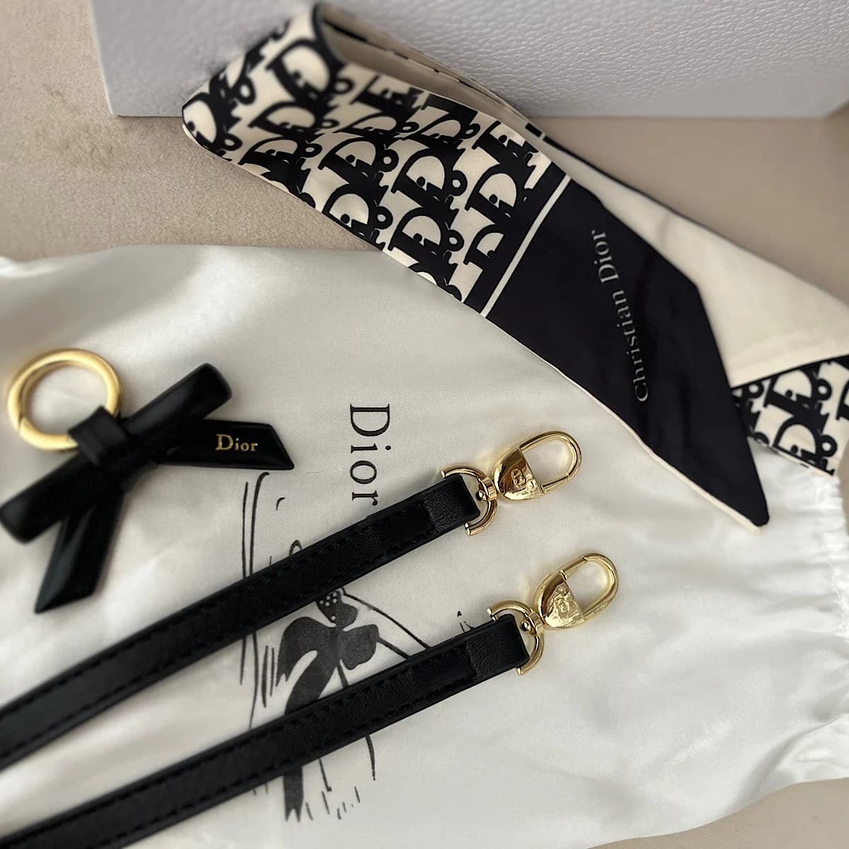 کیف دیور (Dior lambskin cannage lady bag) — تصویر ۴
