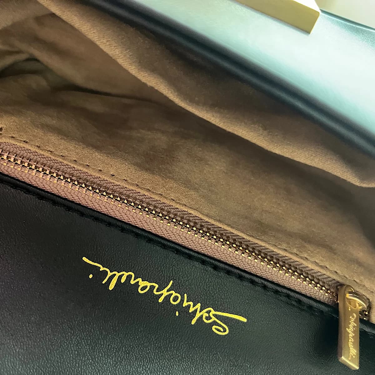 کیف برند اسکیاپارلی ( Schiaparelli clutch bag) — تصویر ۷