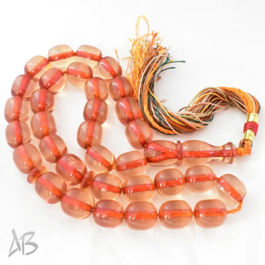تسبیح سندلوس بودار 33 دانه اصل کد 1208 استوانه‌ای خوش‌تراش و خوشرنگ آقابزرگ — تصویر ۳