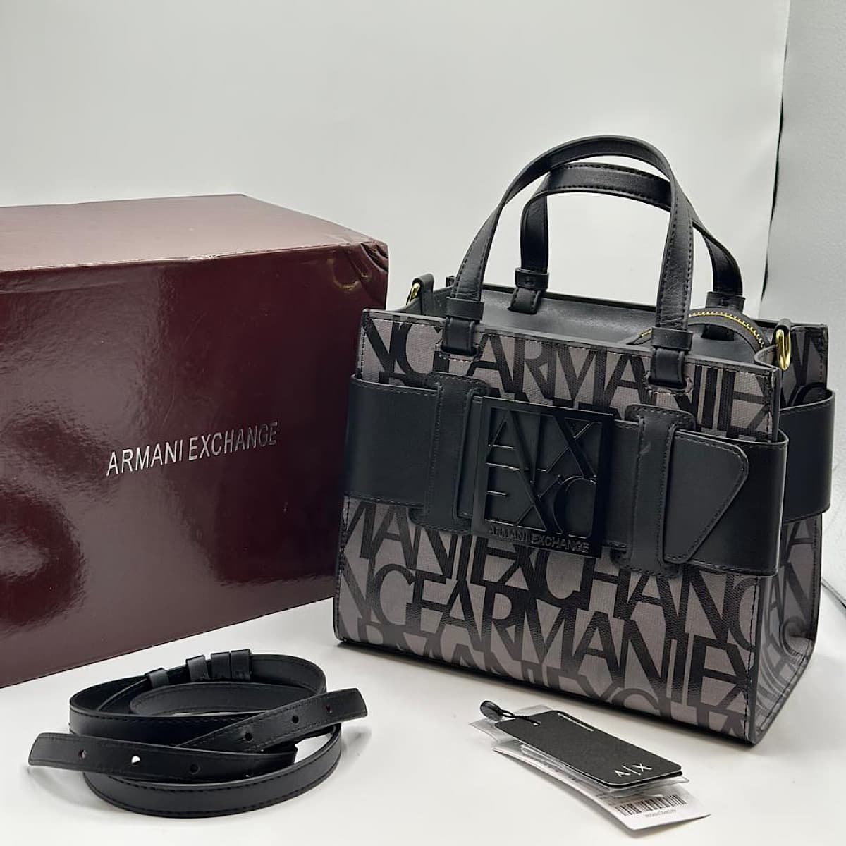 کیف جورجیو آرمانی (armani exchange bag) — تصویر ۲