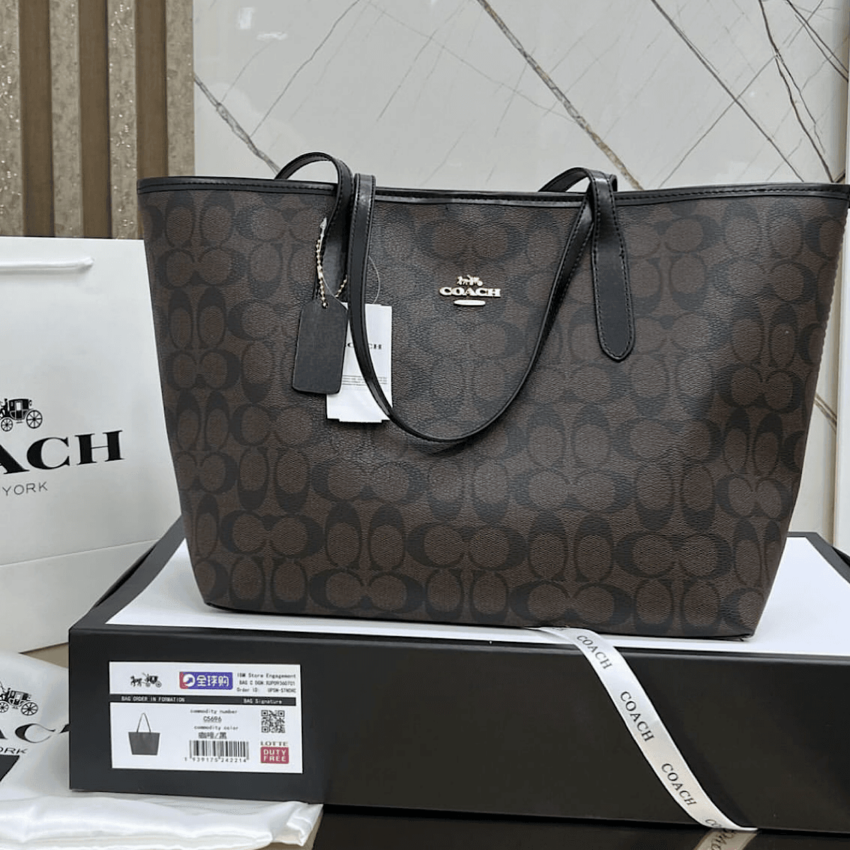 کیف کوچ توت بگ (Coach Tote Bag) — تصویر ۲
