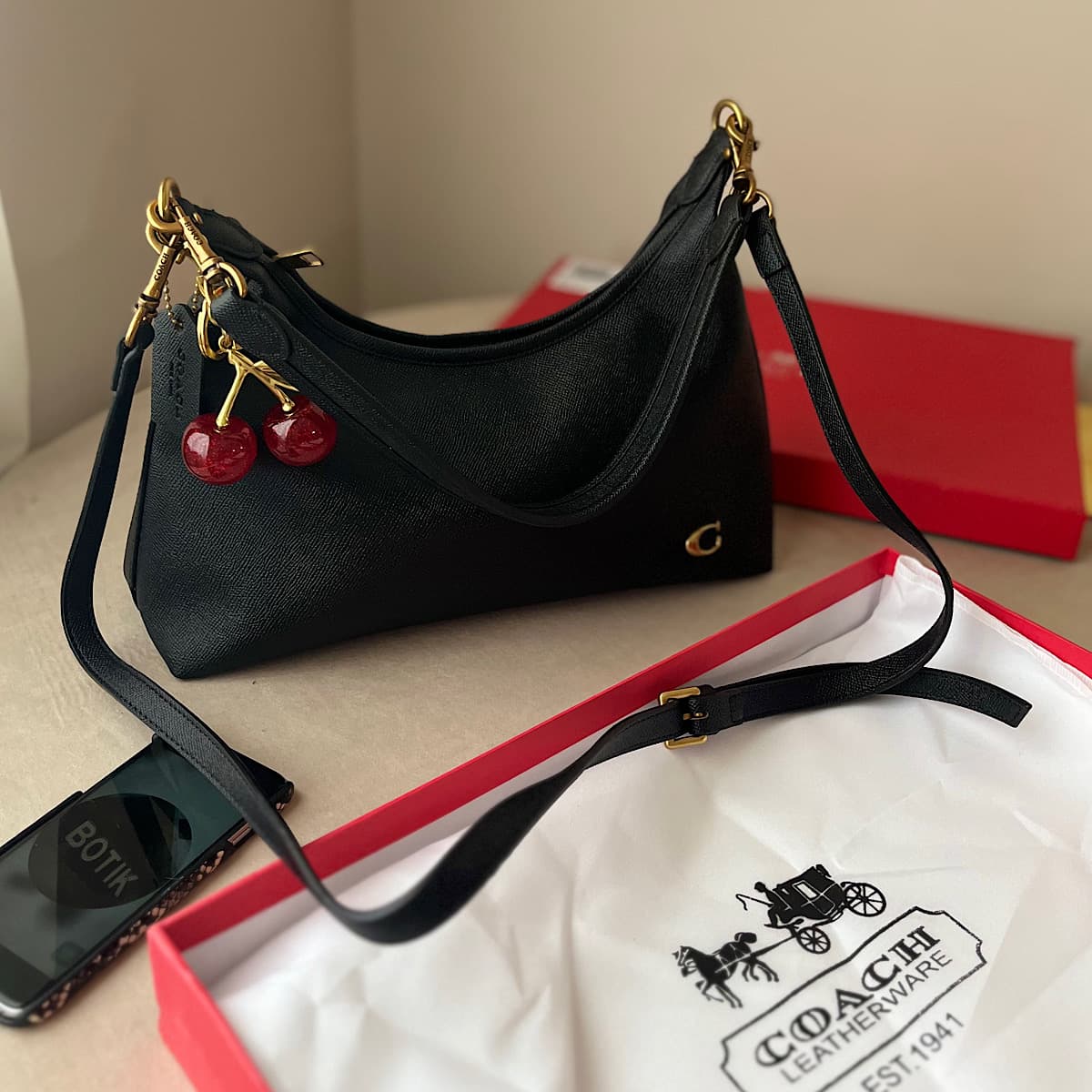 کیف کوچ مشکی Coach Black Juliet Bag