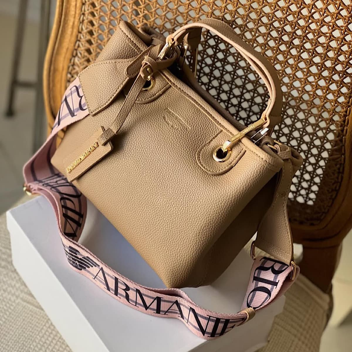 کیف جورجیو آرمانی (giorgio armani)