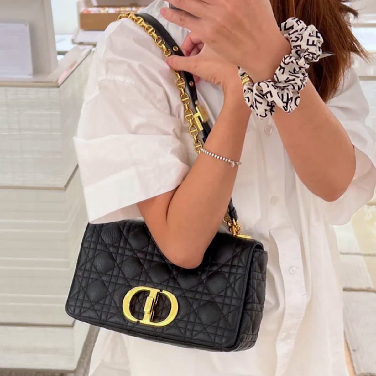 کیف دیور (Dior Caro Bag) — تصویر ۸