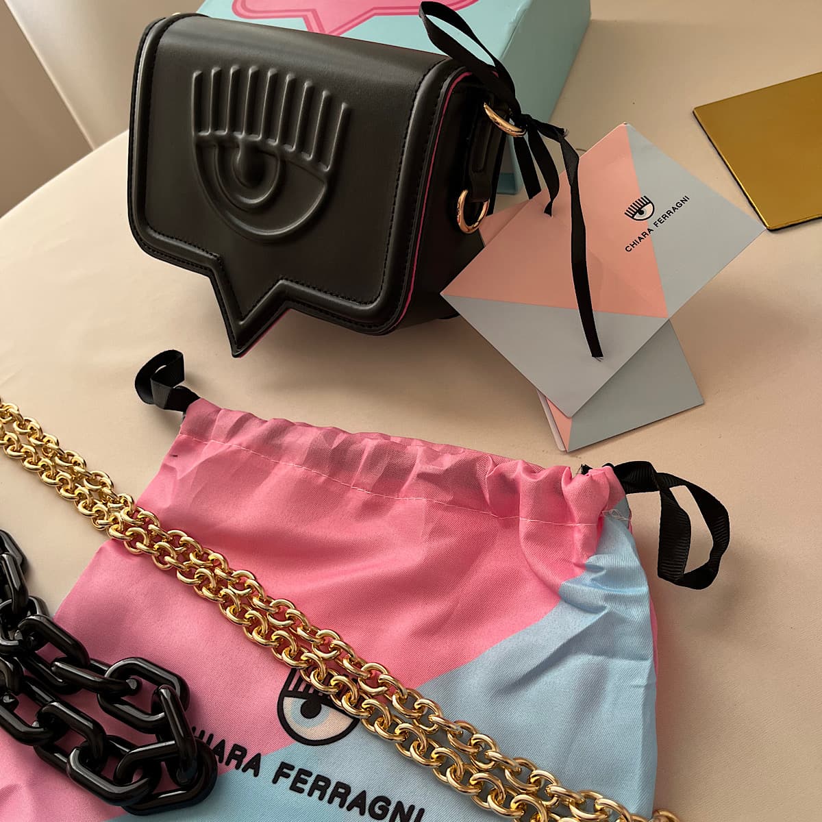 کیف کیارا chiara ferragni — تصویر ۳