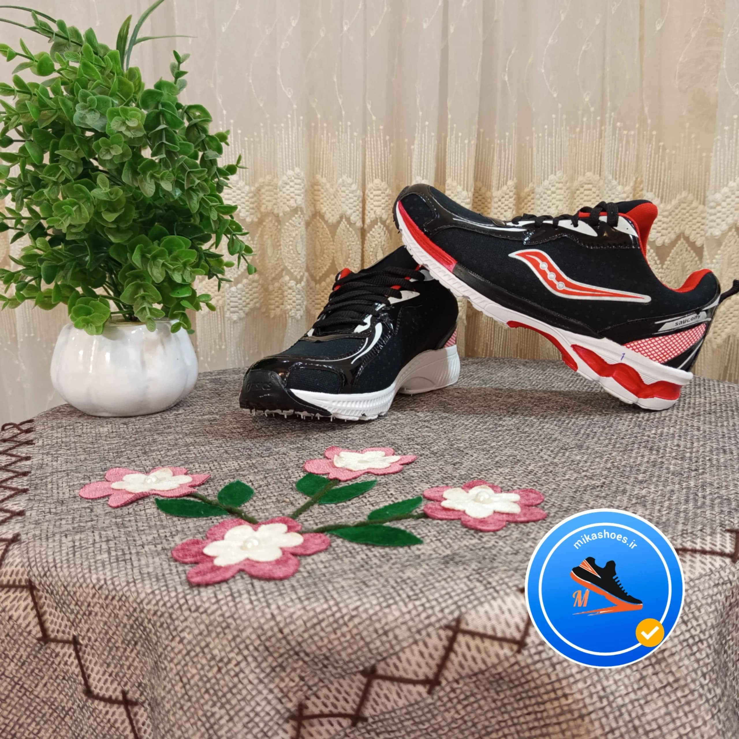 کفش ساکونی ارزان-کفش ساکونی مشکی-کفش میکاشویز -mikashoes