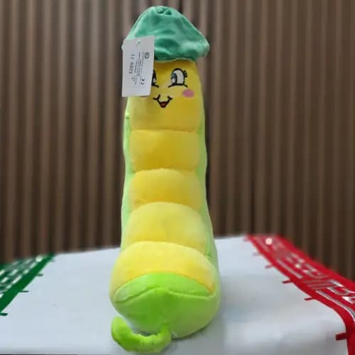 عروسک لارو کلاهی 50 سانتی(کرم شب تاب)