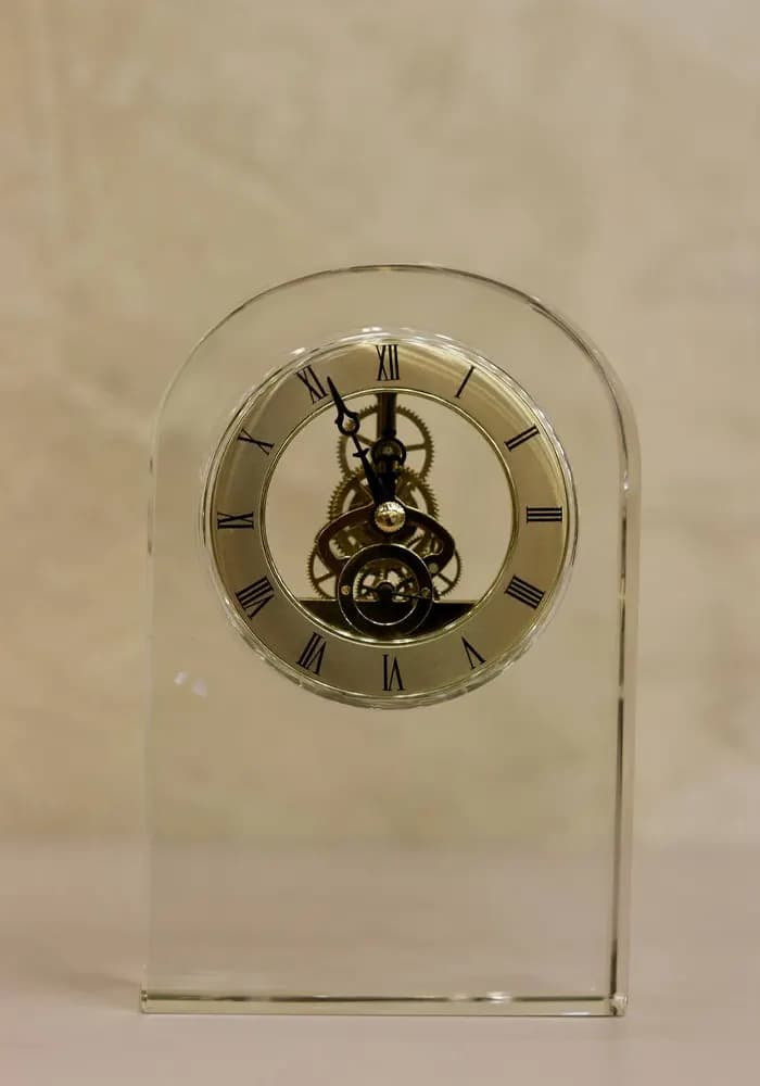 ساعت چرخدنده ای رومیزی