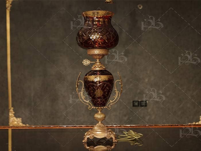 سه تیکه شمعدان چراغ و شکلات خوری تراش دار — تصویر ۳