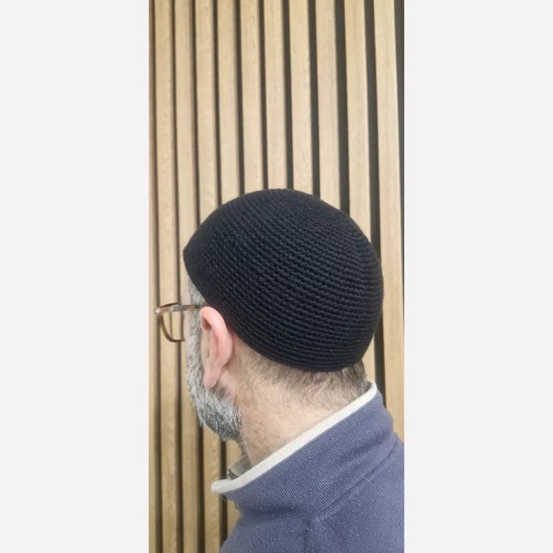 کلاه قلاب بافی سنتی خراسان بی لبه مشکی رنگ