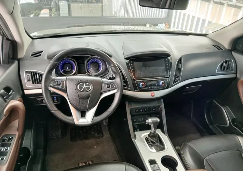 گلس کابین کی ام سی جک S5 | محافظ کنسول و نمایشگر خودرو KMC JAC S5 به همراه محافظ پشت دستگیره درب و پارکابی — تصویر ۴