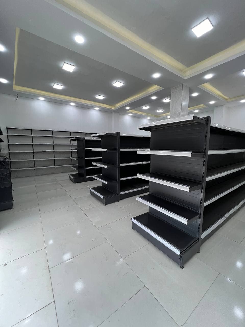 قفسه فروشگاهی یک طرفه طرح ترک