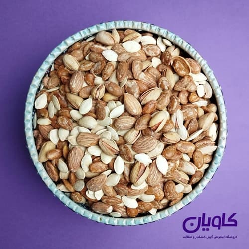 آجــیل دو تخمه