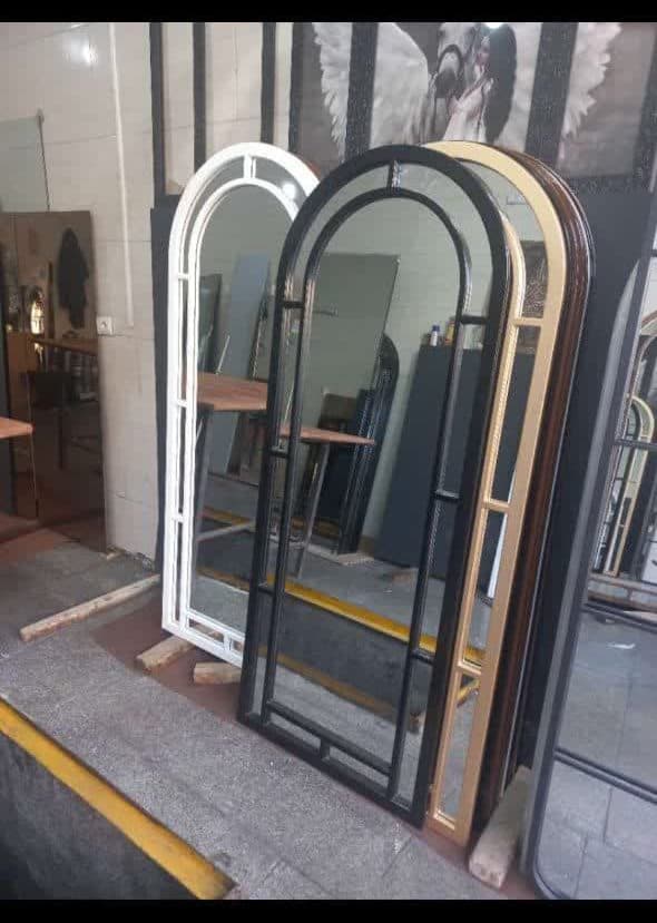 آینه قدی پنجره ای