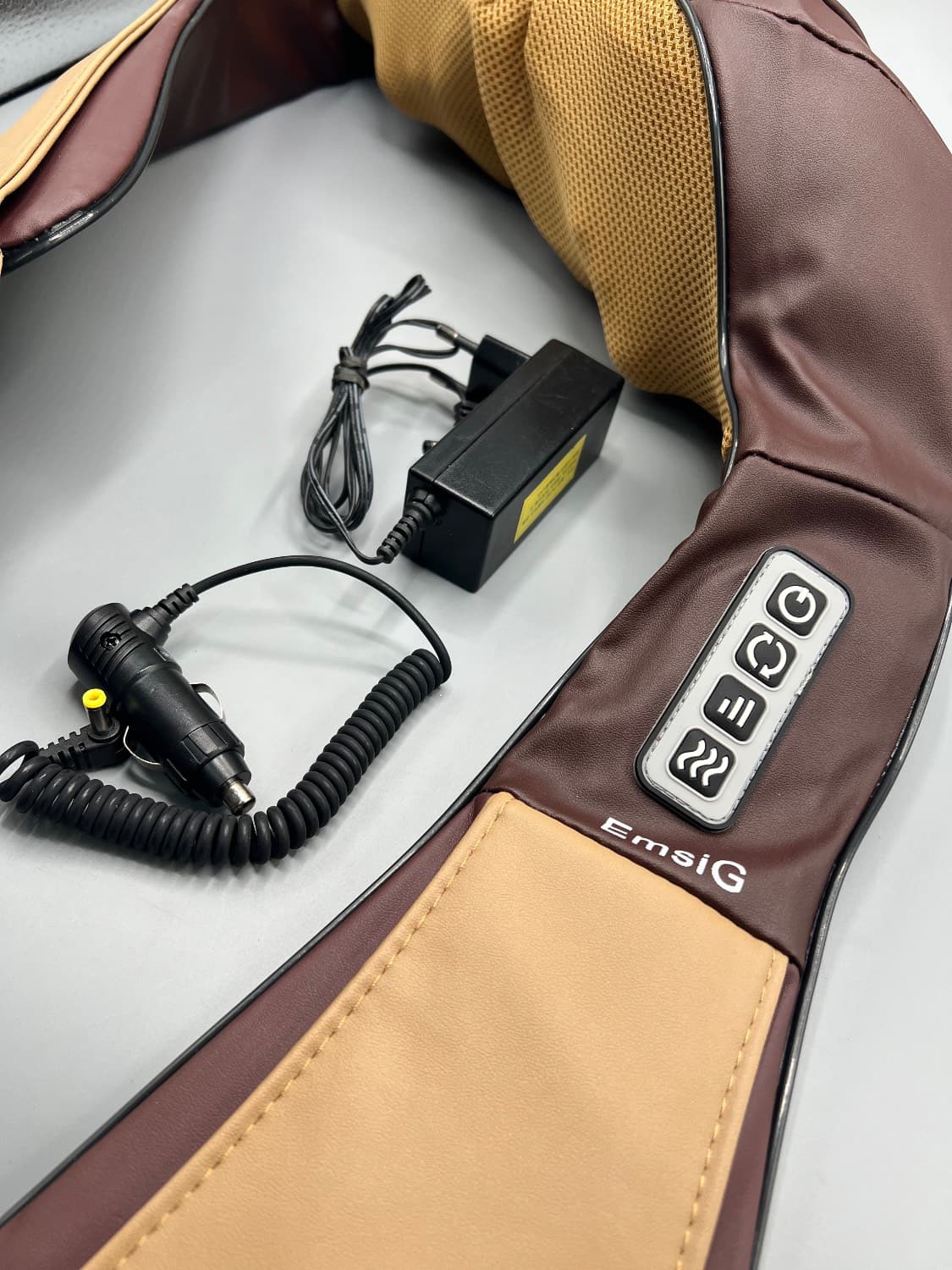 ماساژور شانه و گردن EmsiG مدل ML105 — تصویر ۴
