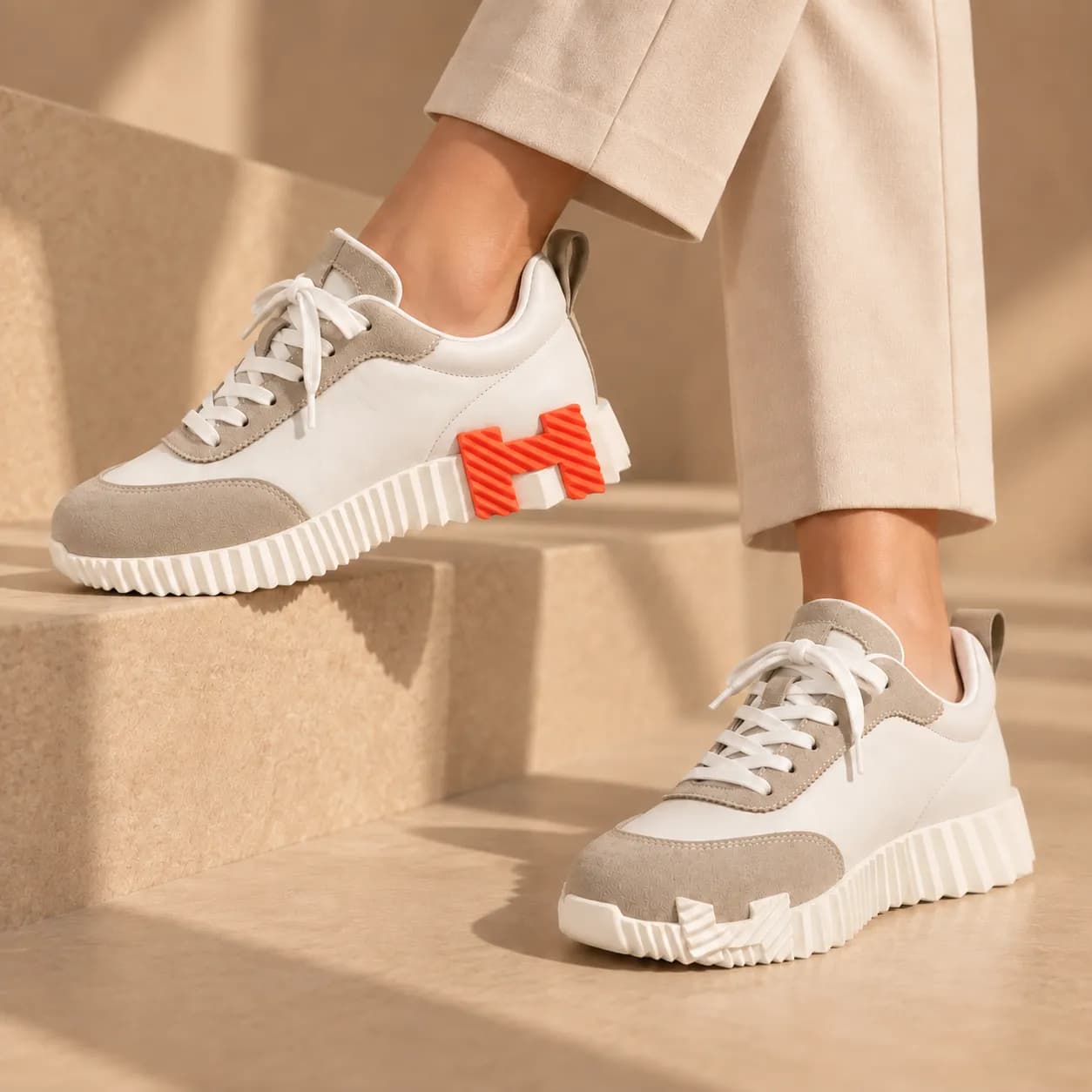 کتونی هرمس سفیدطوسی کد 2354 / HERMES SNEAKERS